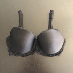 Victoria’s Secret dream angels lined demi bra 32DD